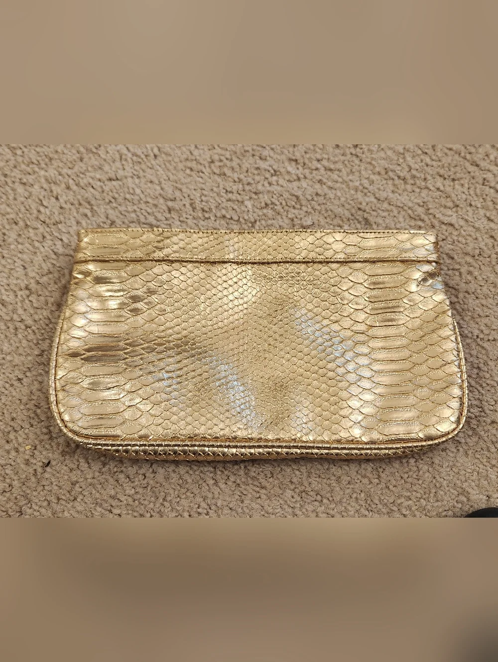 Guess‎ Gold Textured Clutch Cosmetic Bag #K